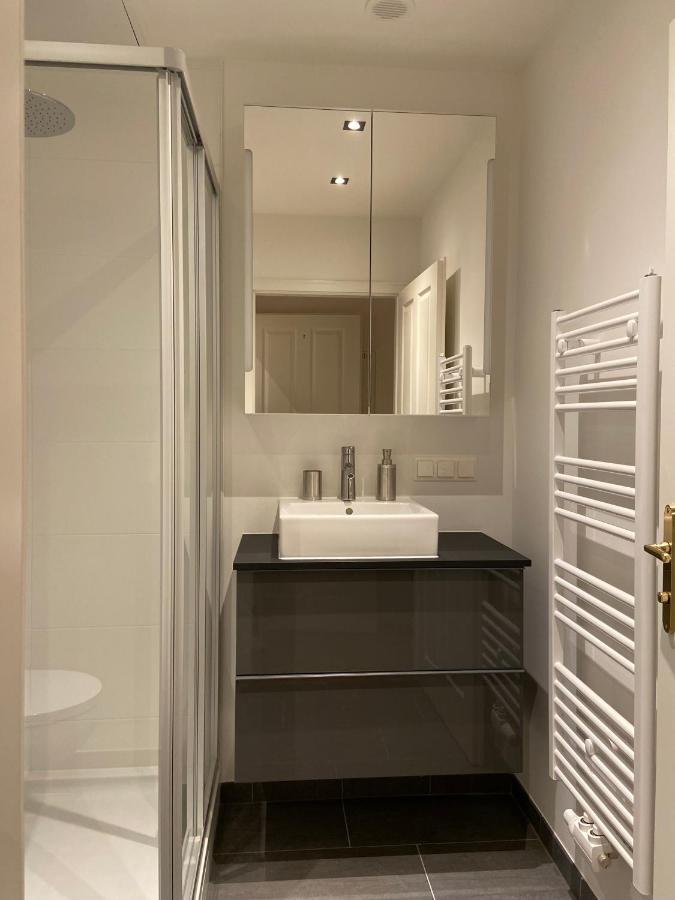Lion'S Rooms N Apartments Вена Экстерьер фото
