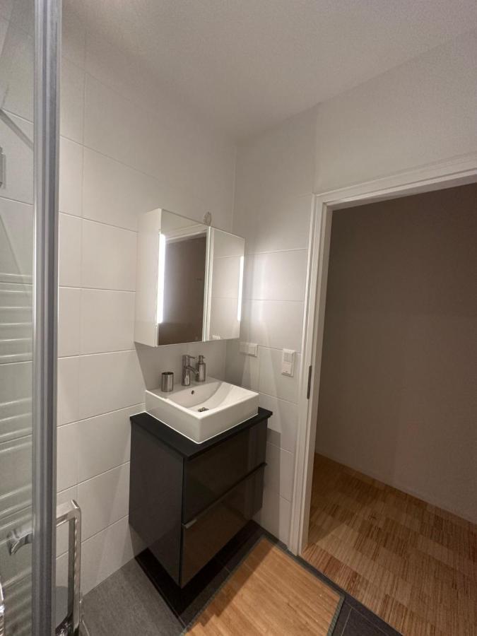Lion'S Rooms N Apartments Вена Экстерьер фото