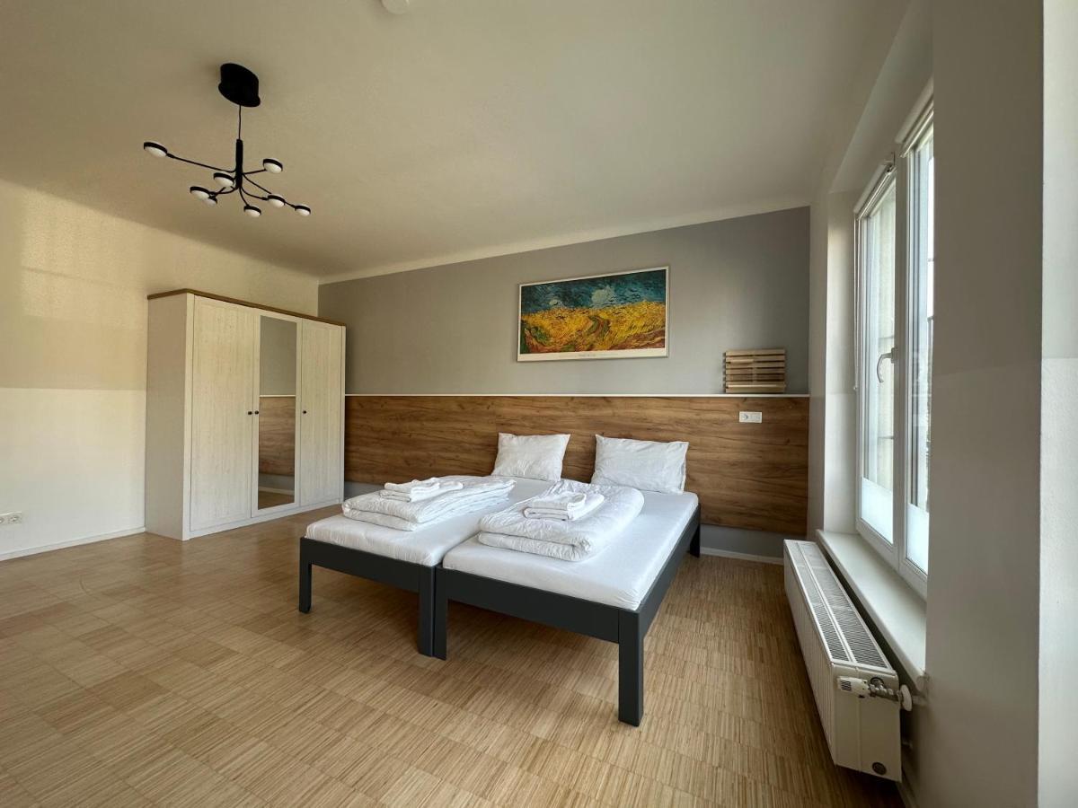 Lion'S Rooms N Apartments Вена Экстерьер фото
