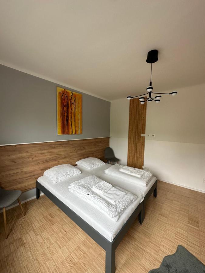 Lion'S Rooms N Apartments Вена Экстерьер фото