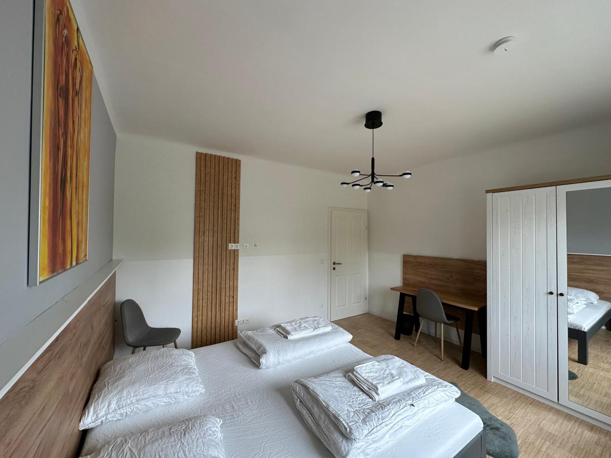 Lion'S Rooms N Apartments Вена Экстерьер фото